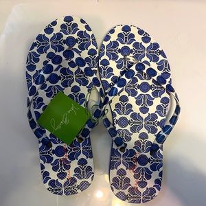 NEW! vera bradley flip-flops, size S